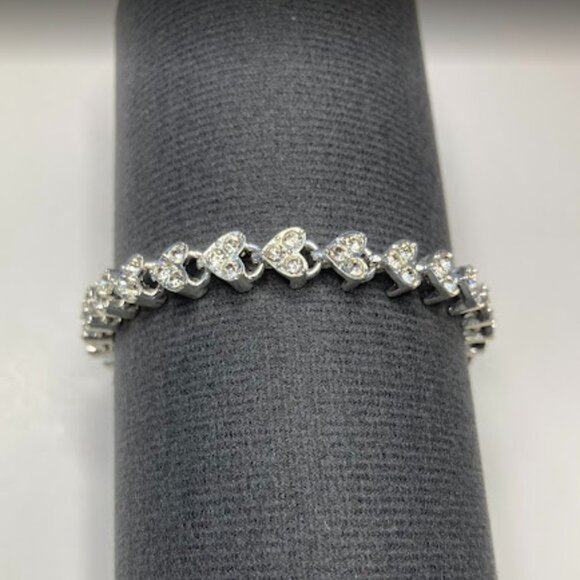 Hearts Tennis Bracelet Faux Crystals Bracelet - Picture 2 of 9